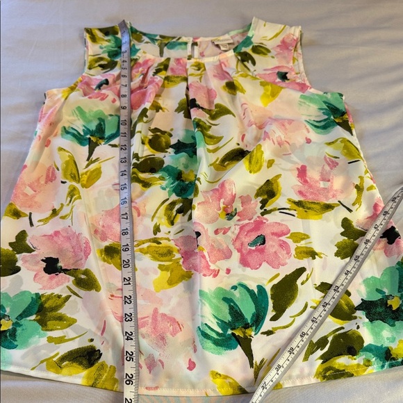 Merona blouse, floral pleated sleeveless - Pink, Green, Yellow, Women's Size M - Picture 8 of 10